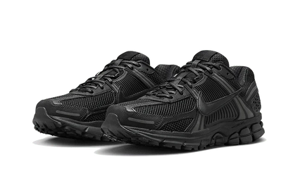Nike Vomero 5 Triple Black - Ventes Privées