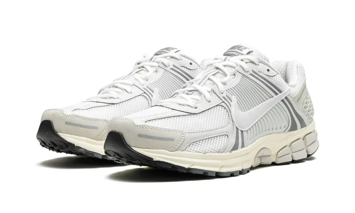 Nike Zoom Vomero 5 Platinum Tint - Ventes Privées